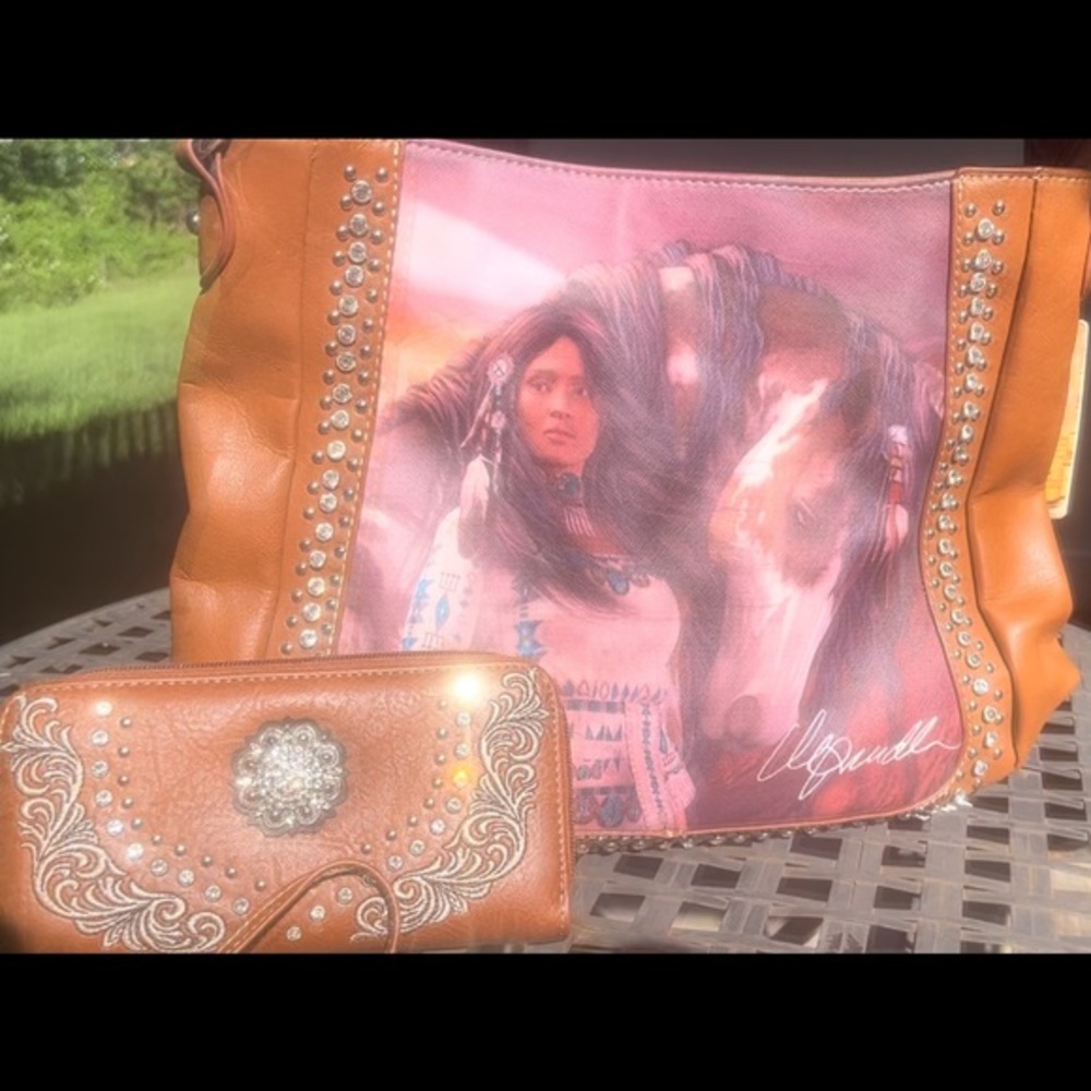 Statement piece bag and matching wallet